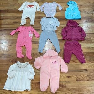 Bundle 10 pieces winter 9M baby Onesie sweatshirt Carter’s 6 - 9 Months
